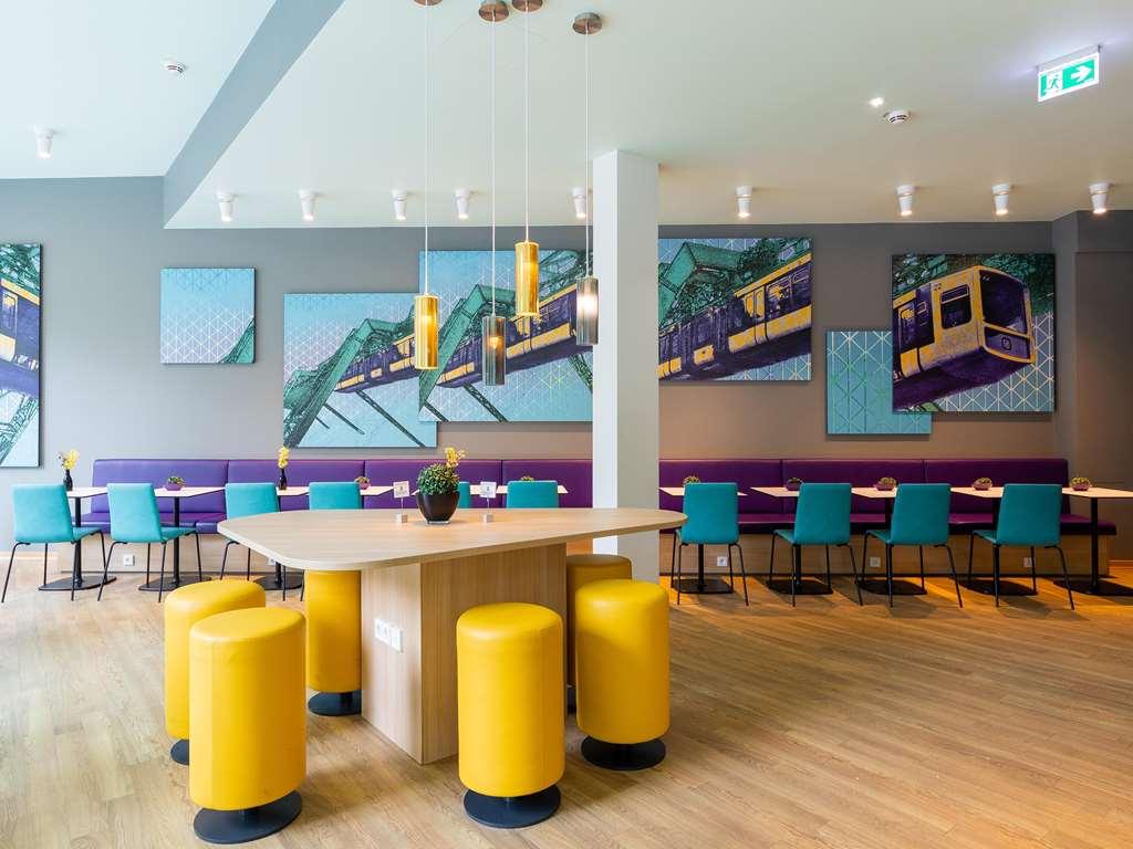 B&B Hotel Wuppertal City-Sud Restaurant photo